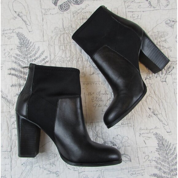 EUC Adrienne Vittadini Women's Ratti Stretch Booties Black womens size 9M - Picture 5 of 10
